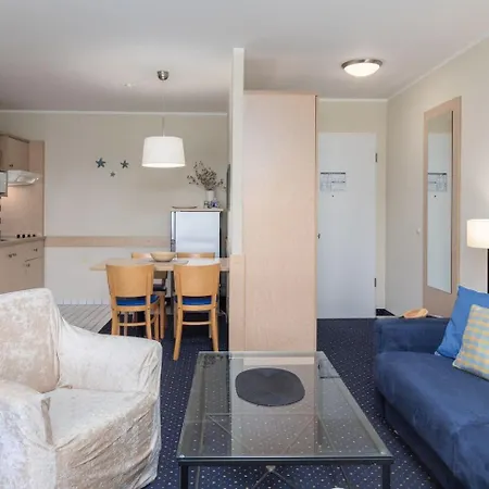 Apartment In Kurpark - 1 Minute Zu Strand&seebrücke